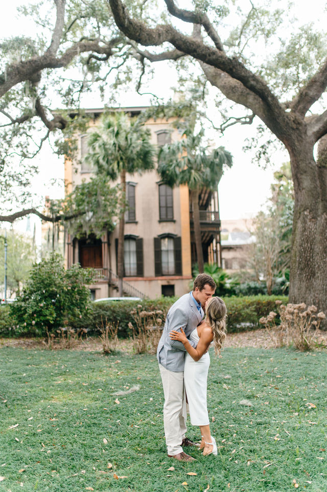 Forsyth Park Engagement Session