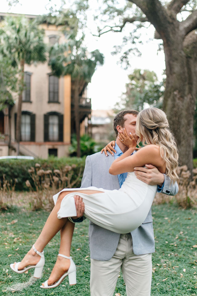 Forsyth Park Engagement Session